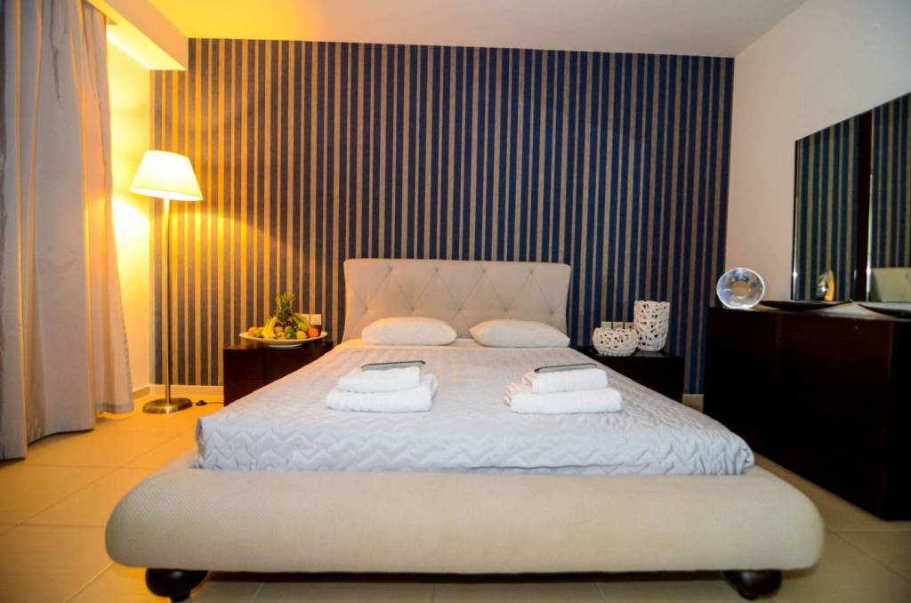 Hotel Giannoulis family suite.jpg