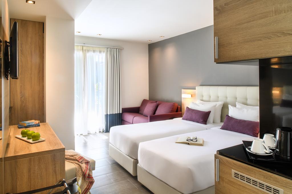 Hotel Gkea superior room.jpg