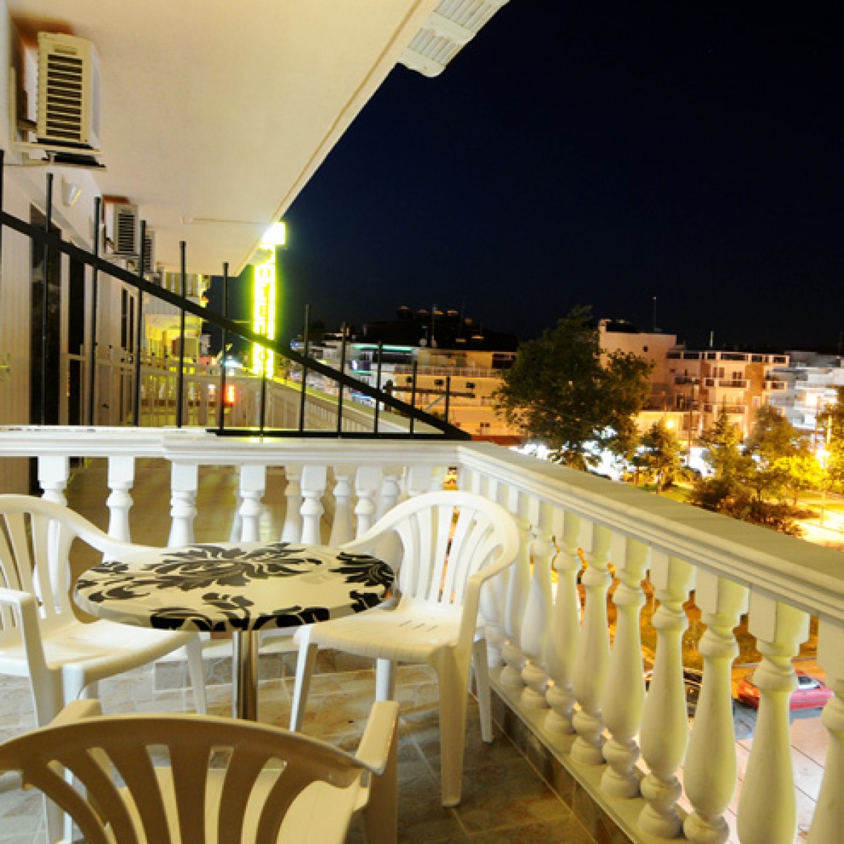Hotel GL balkony.jpg