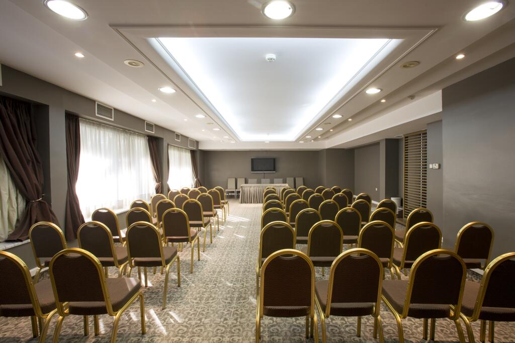 Hotel Golden Star City Resort conference room Anastasia.jpg