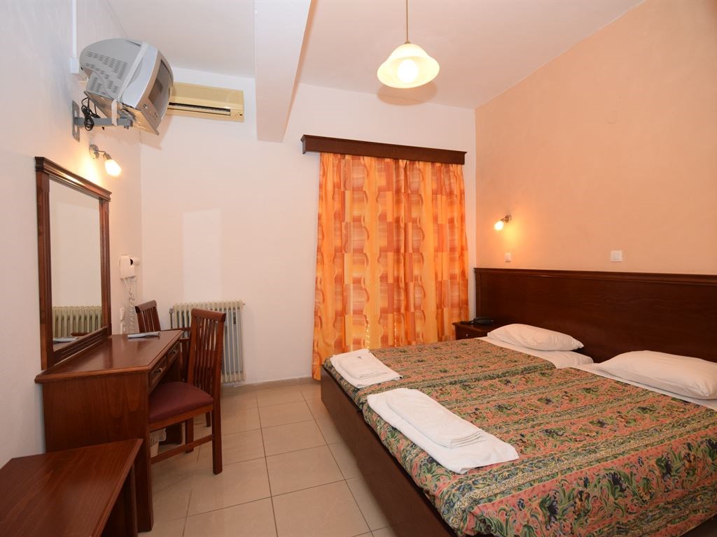 Hotel Gouvia double room.jpeg