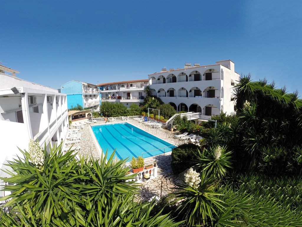 Hotel Gouvia pool 1.jpeg