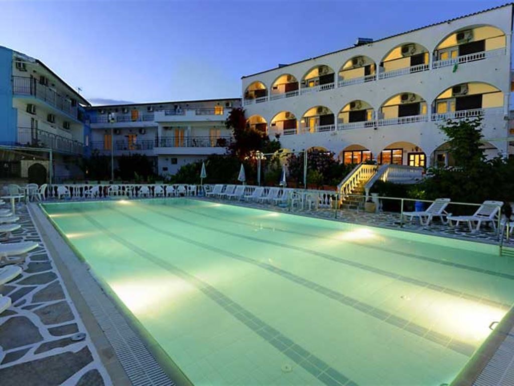 Hotel Gouvia pool.jpeg