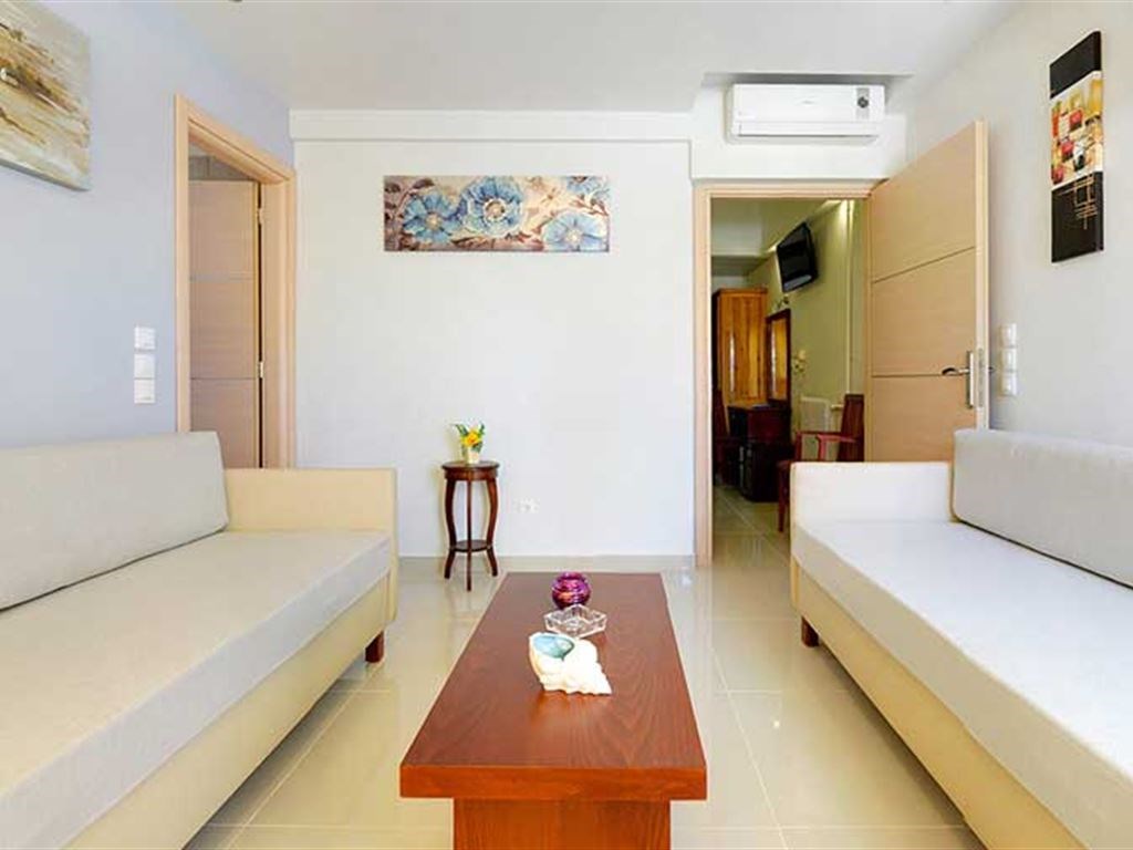 Hotel Gouvia suite 2.jpeg