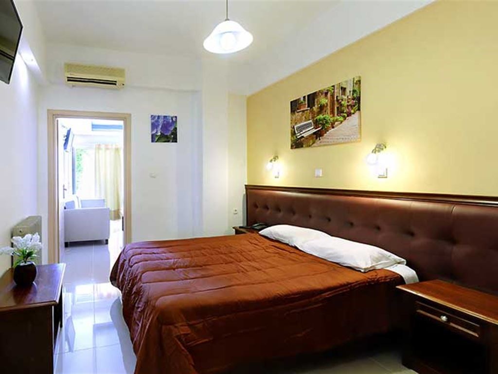 Hotel Gouvia suite.jpeg