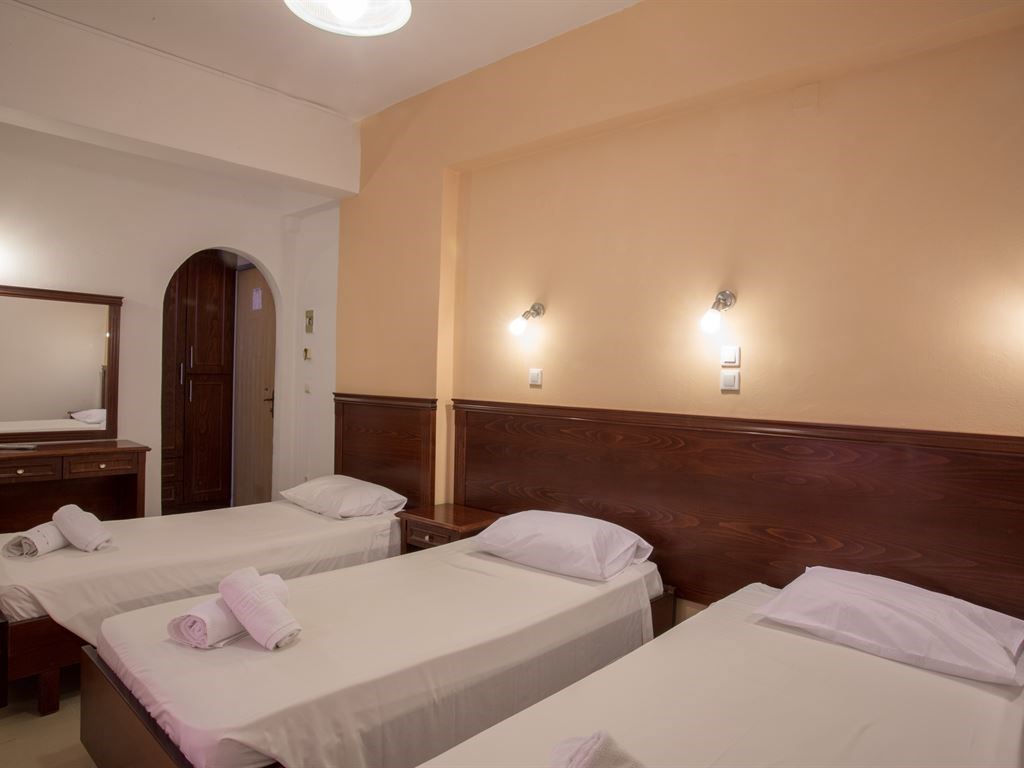 Hotel Gouvia triple room.jpeg
