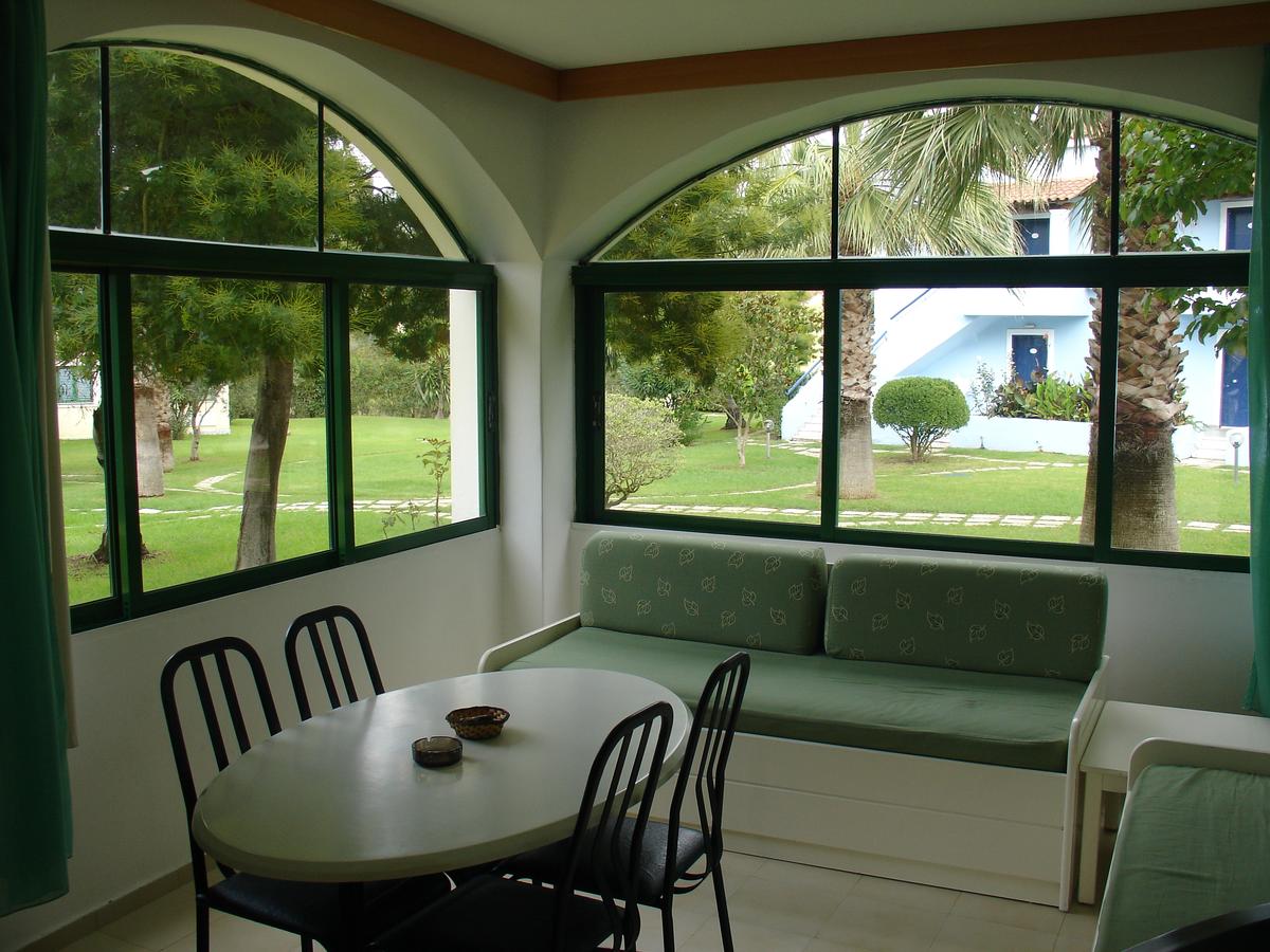 Hotel Govino Bay quadruple studio.jpg