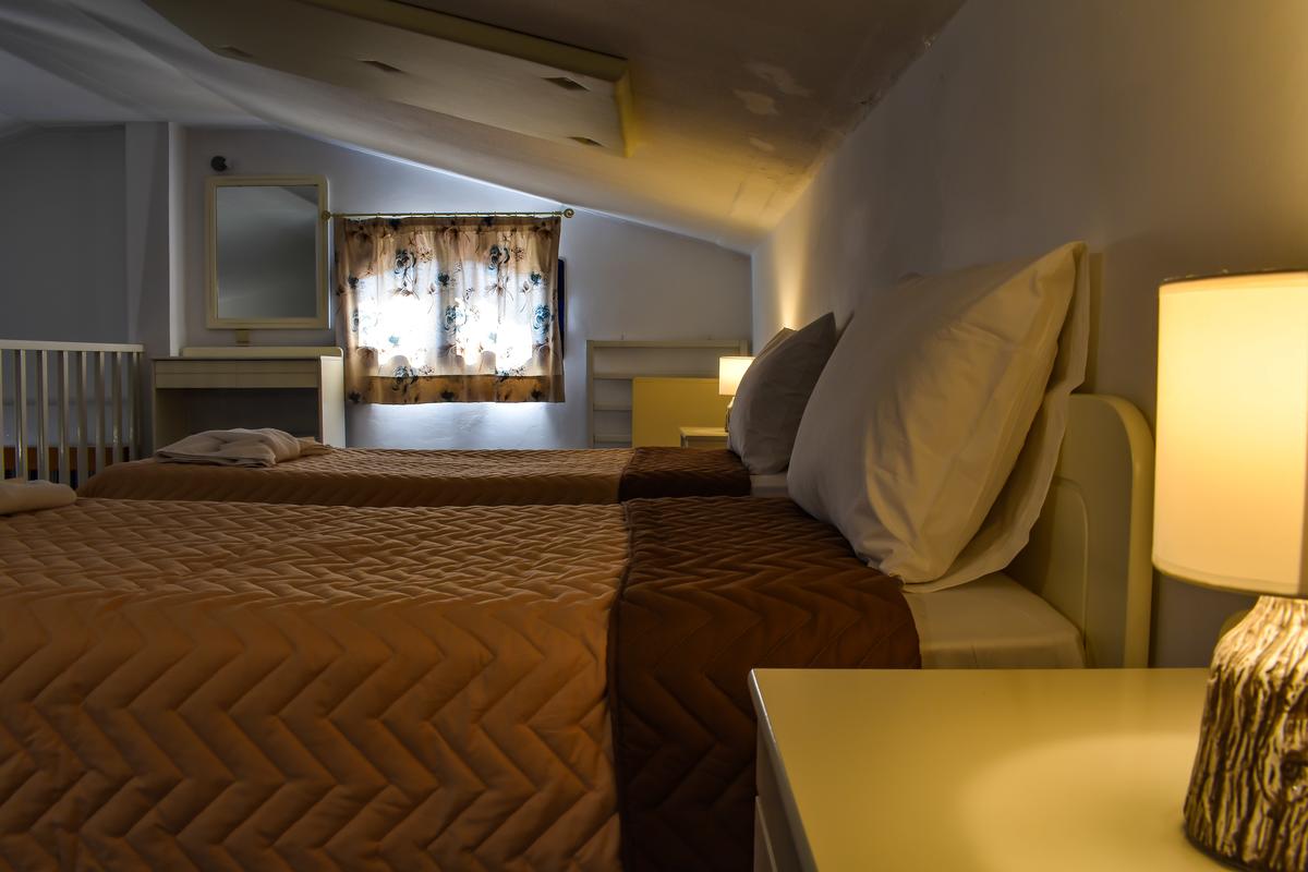 Hotel Govino Bay two bedroom apartments 2.jpg