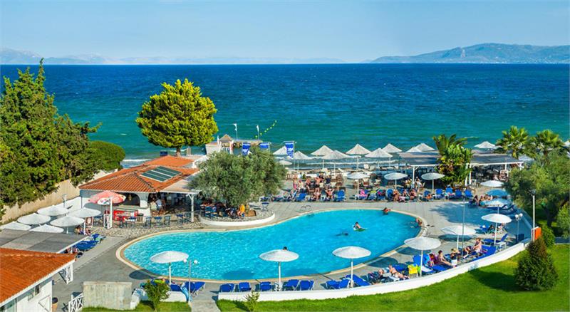 Hotel Grand Bleu pool.jpg