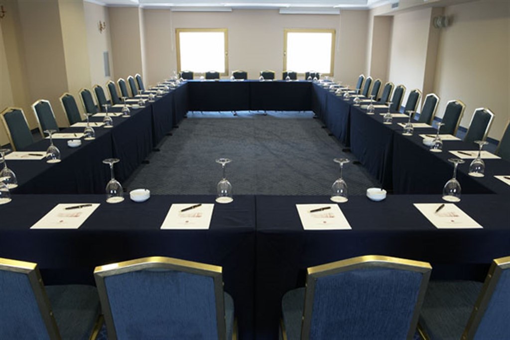 Grand Hotel Palace conference room.jpg