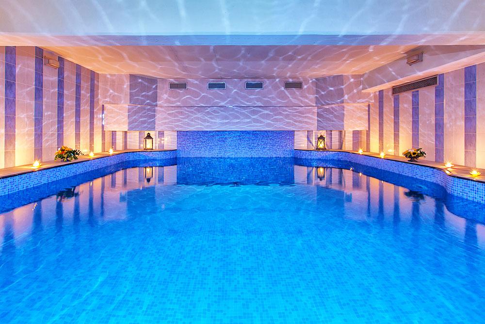 Grand Hotel Palace pool.jpg