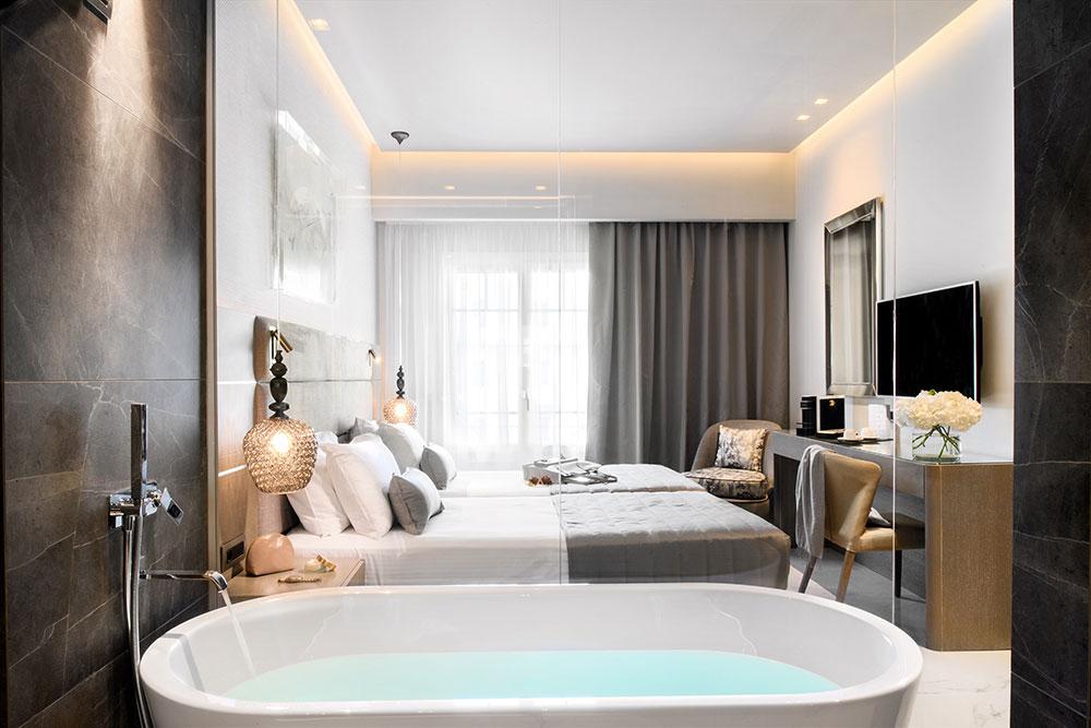 Grand Hotel Palace premium modern rooms 1.jpg