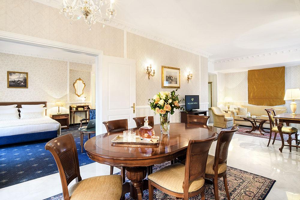 Grand Hotel Palace presidential suite 1.jpg