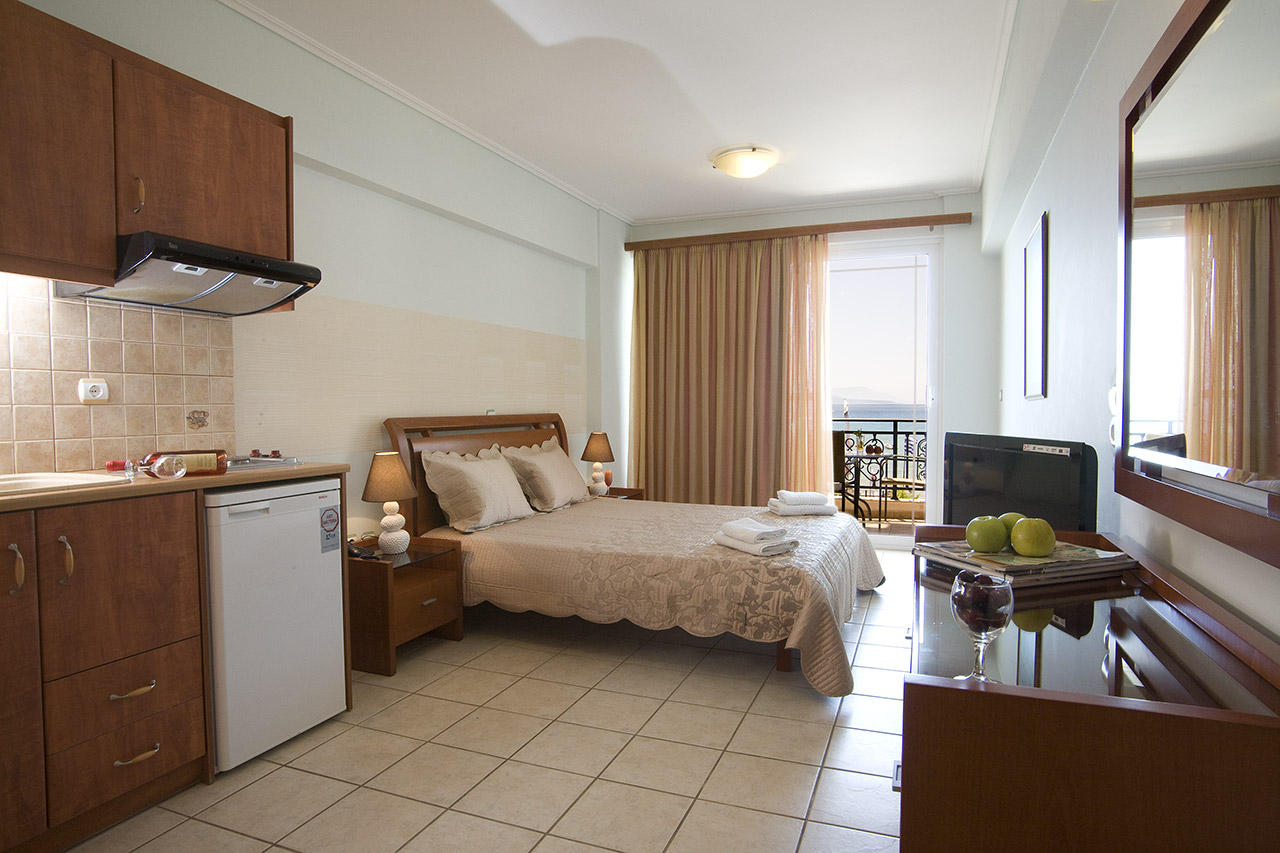 Hotel Grand Nefeli accomodation 2.jpg