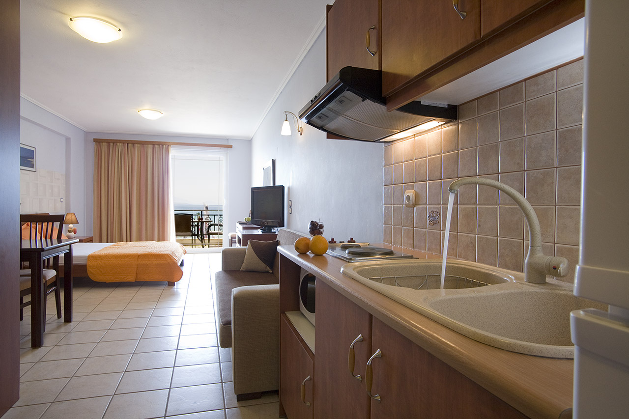 Hotel Grand Nefeli accomodation 4.jpg