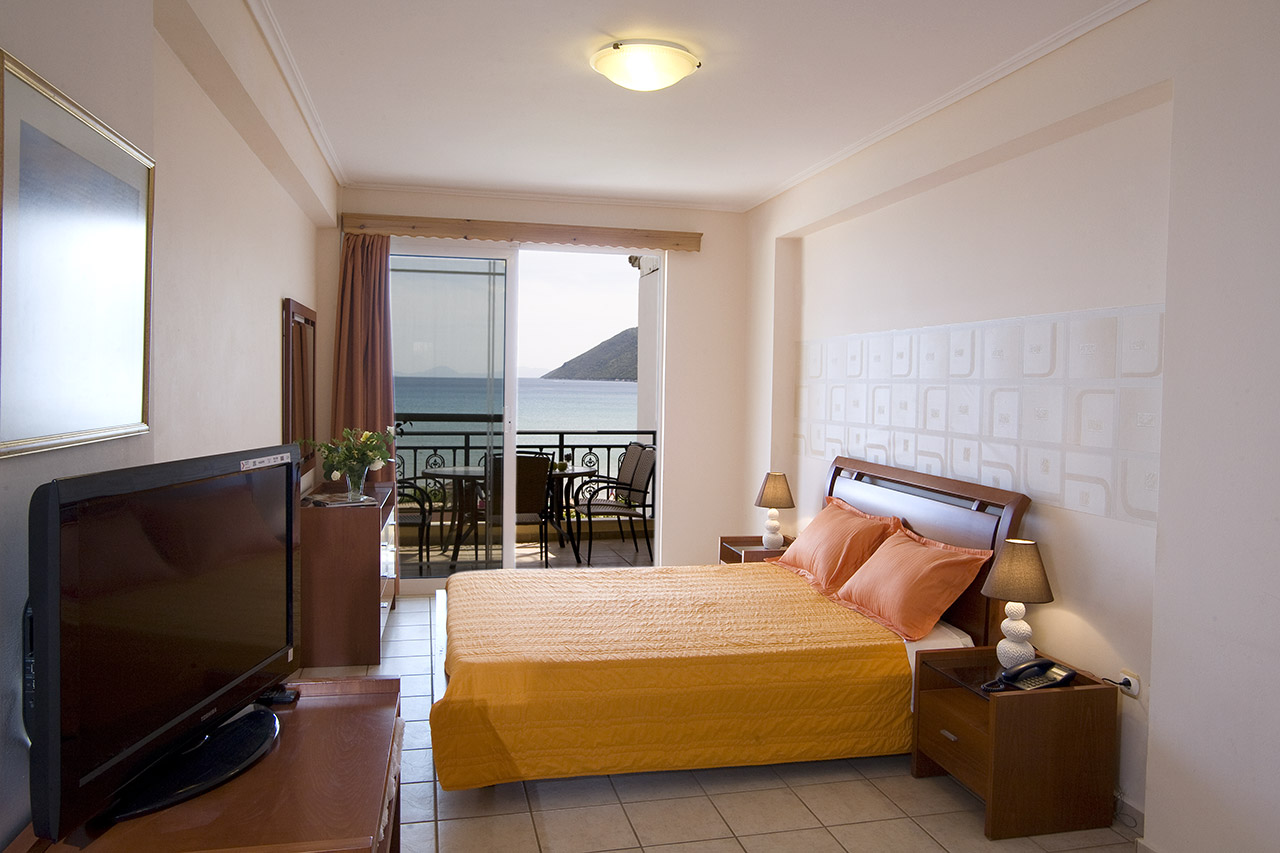 Hotel Grand Nefeli accomodation 6.jpg