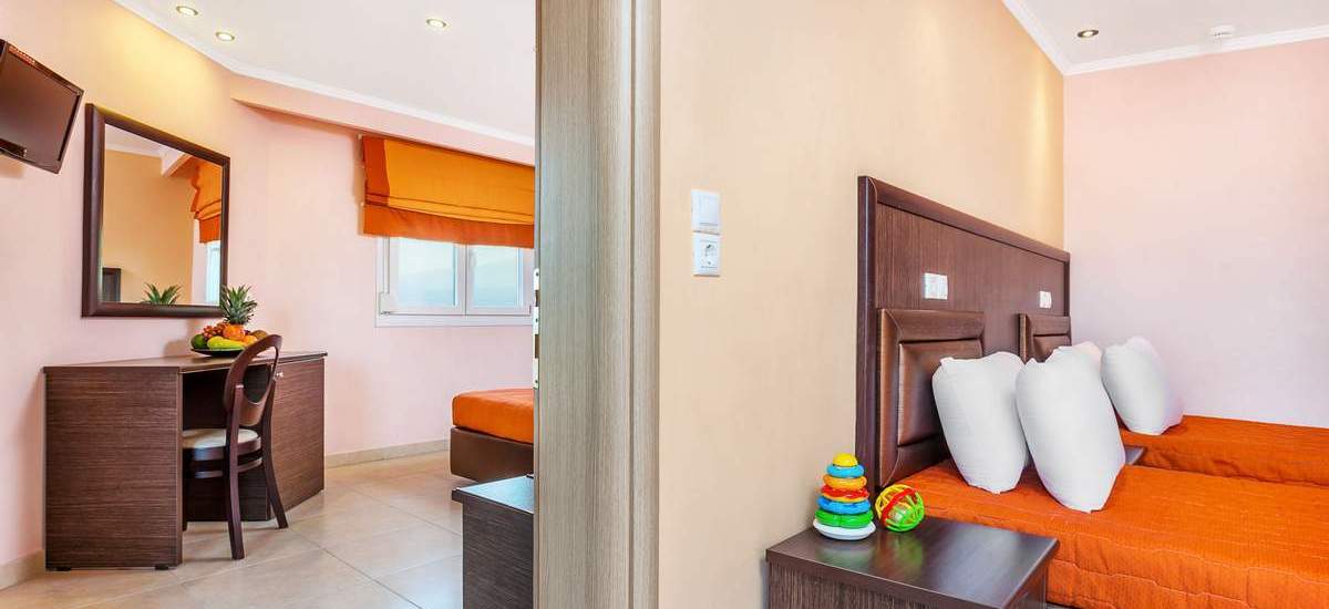 Hotel Grand Platon family rooms 4.jpg