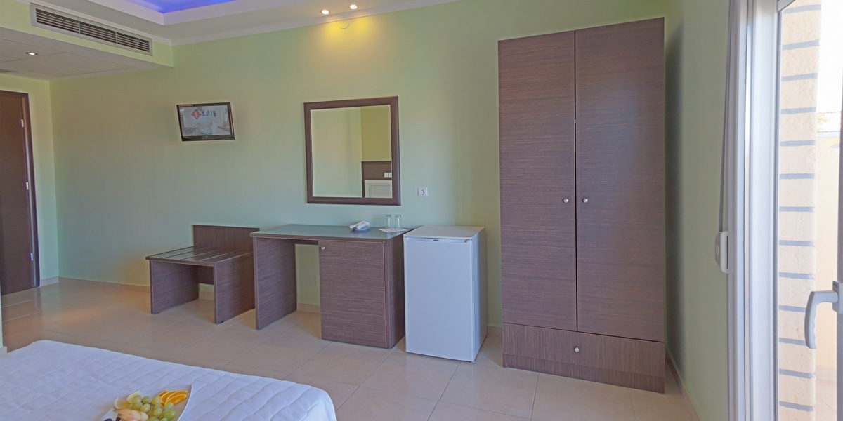 Hotel Grand Platon junior suites 2.jpg