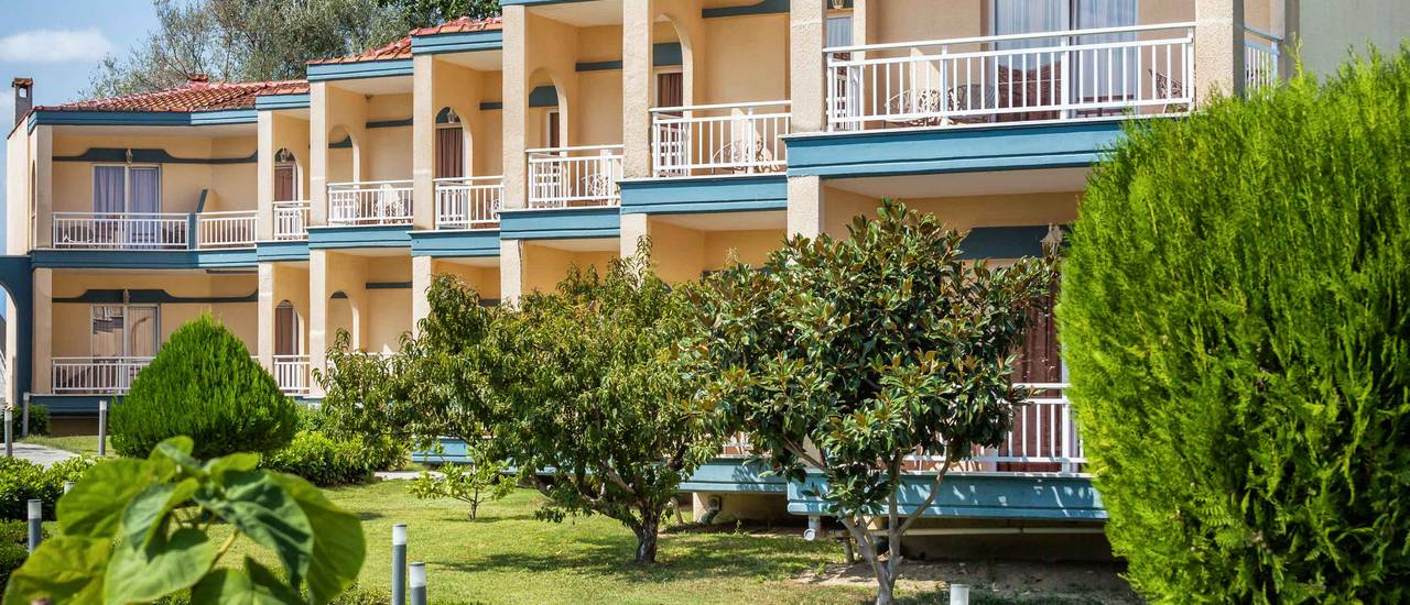 Hotel Grand Platon.jpg