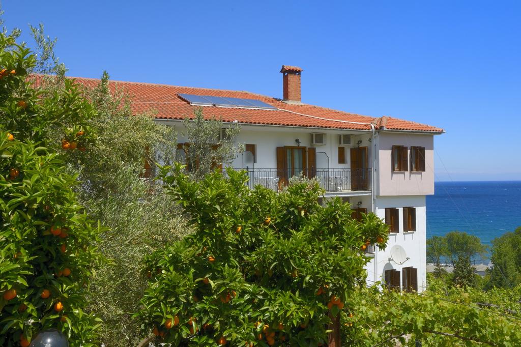 Hotel Agnadi.jpg