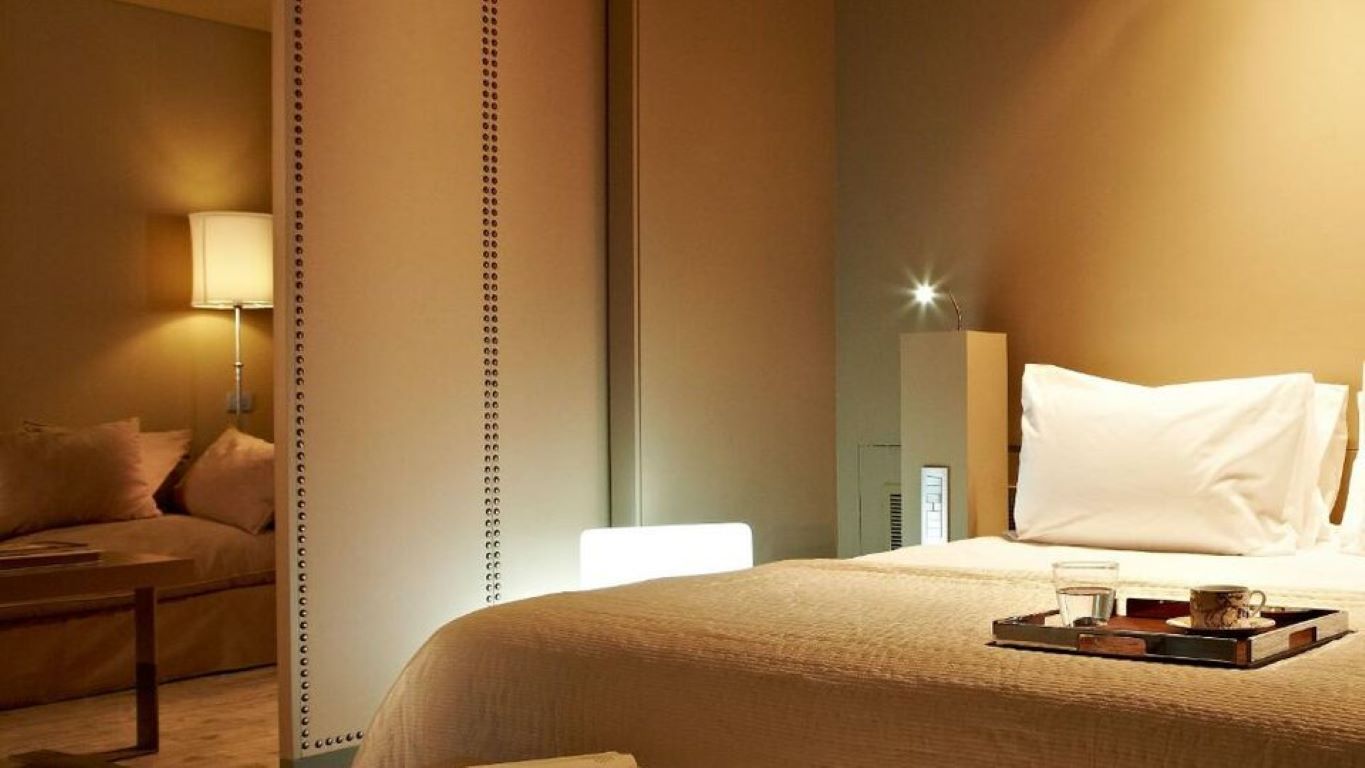 Hotel Grecotel Astir-Astir junior suite.jpg