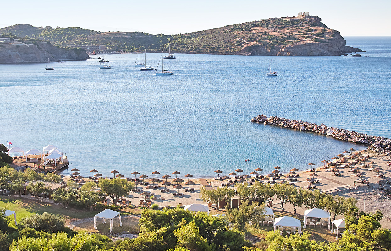 Hotel Grecotel Cape Sounio beach.jpg