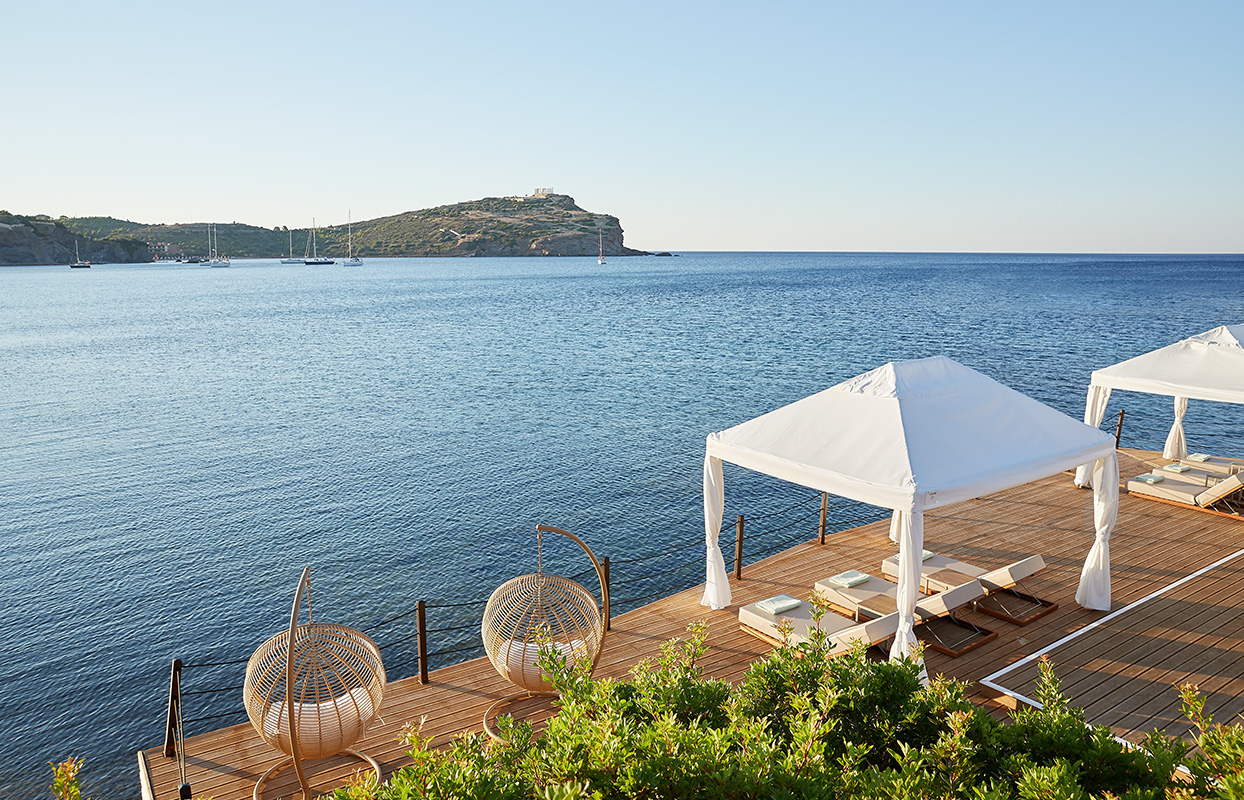 Hotel Grecotel Cape Sounio exclusive cabana.jpg