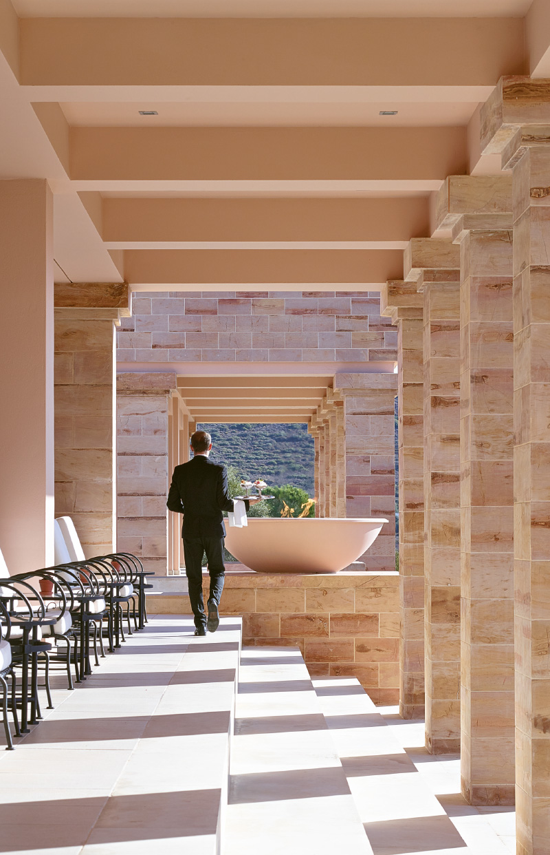 Hotel Grecotel Cape Sounio panorama lounge bar.jpg