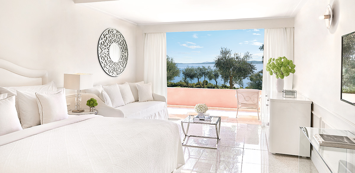 Hotel Grecotel Corfu Imperial Palace panoramic bungalow sea front.jpg