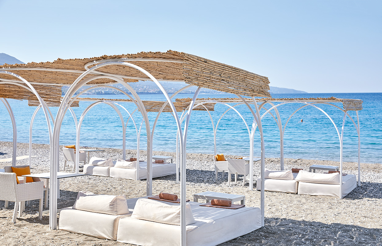 Hotel Grecotel Filoxenia beach.jpg