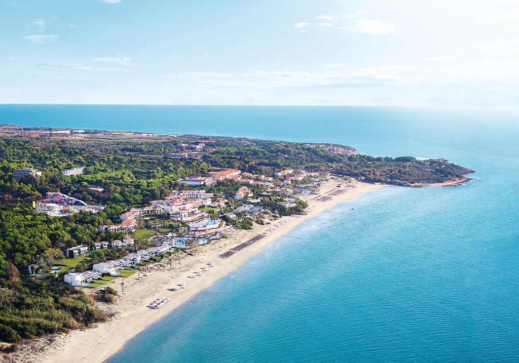 Hotel Grecotel Ilia Palms Aqua Park.jpg