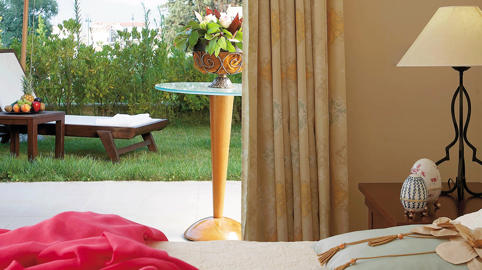Hotel Grecotel Larissa Imperial bungalow 2.jpg