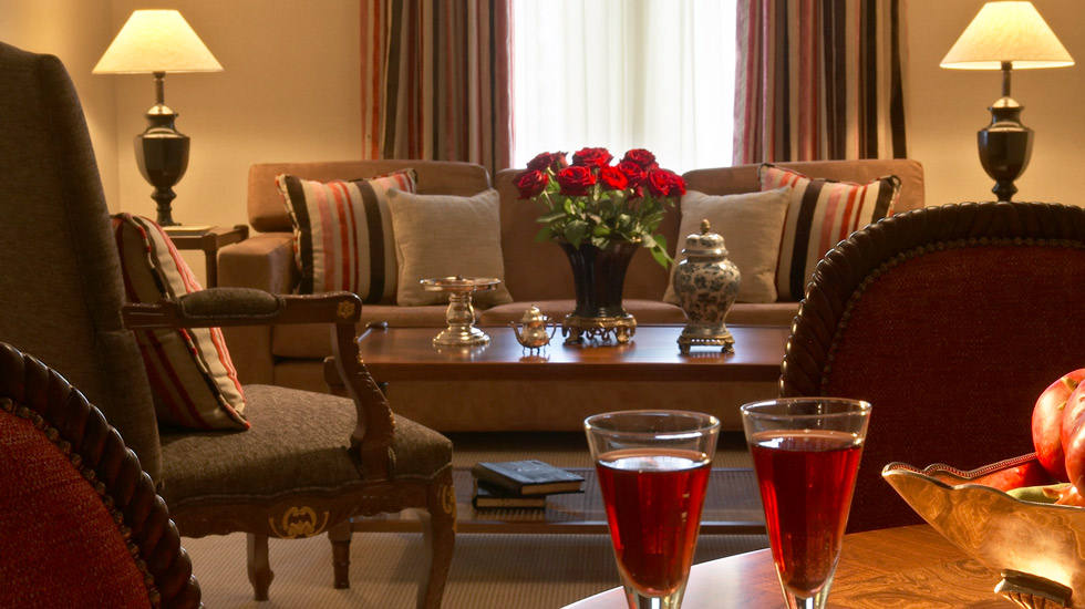 Hotel Grecotel Larissa Imperial presidential suite 2.jpg