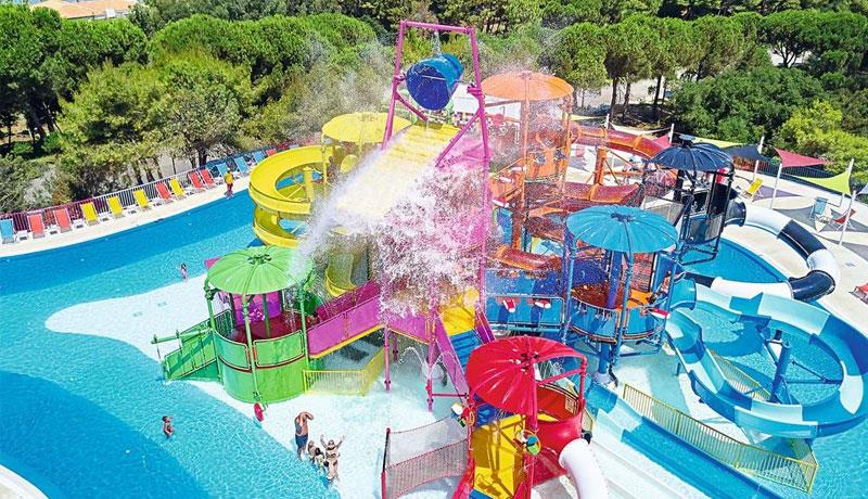 Hotel Grecotel Mandola Rosa aqua park 2.jpg