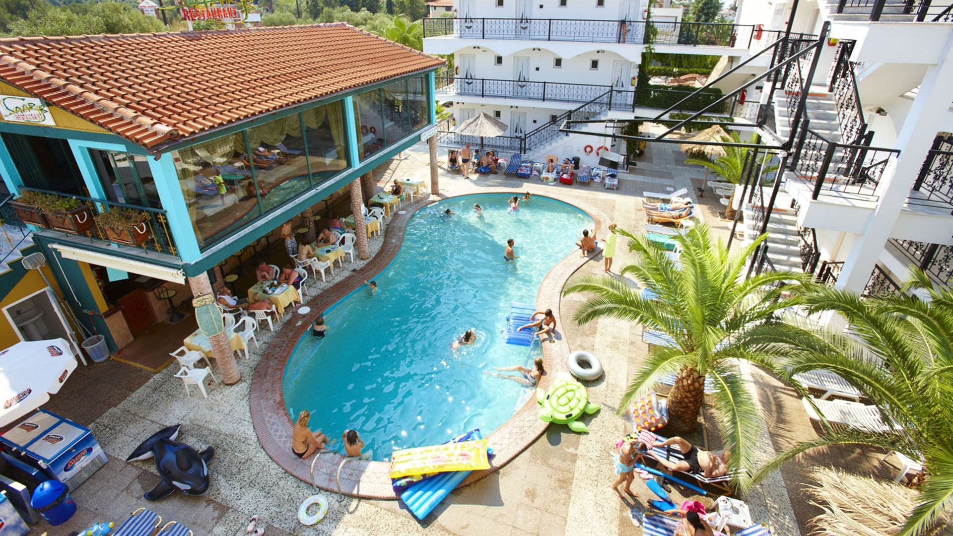 Hanioti Grand Victoria hotel bazen.jpg