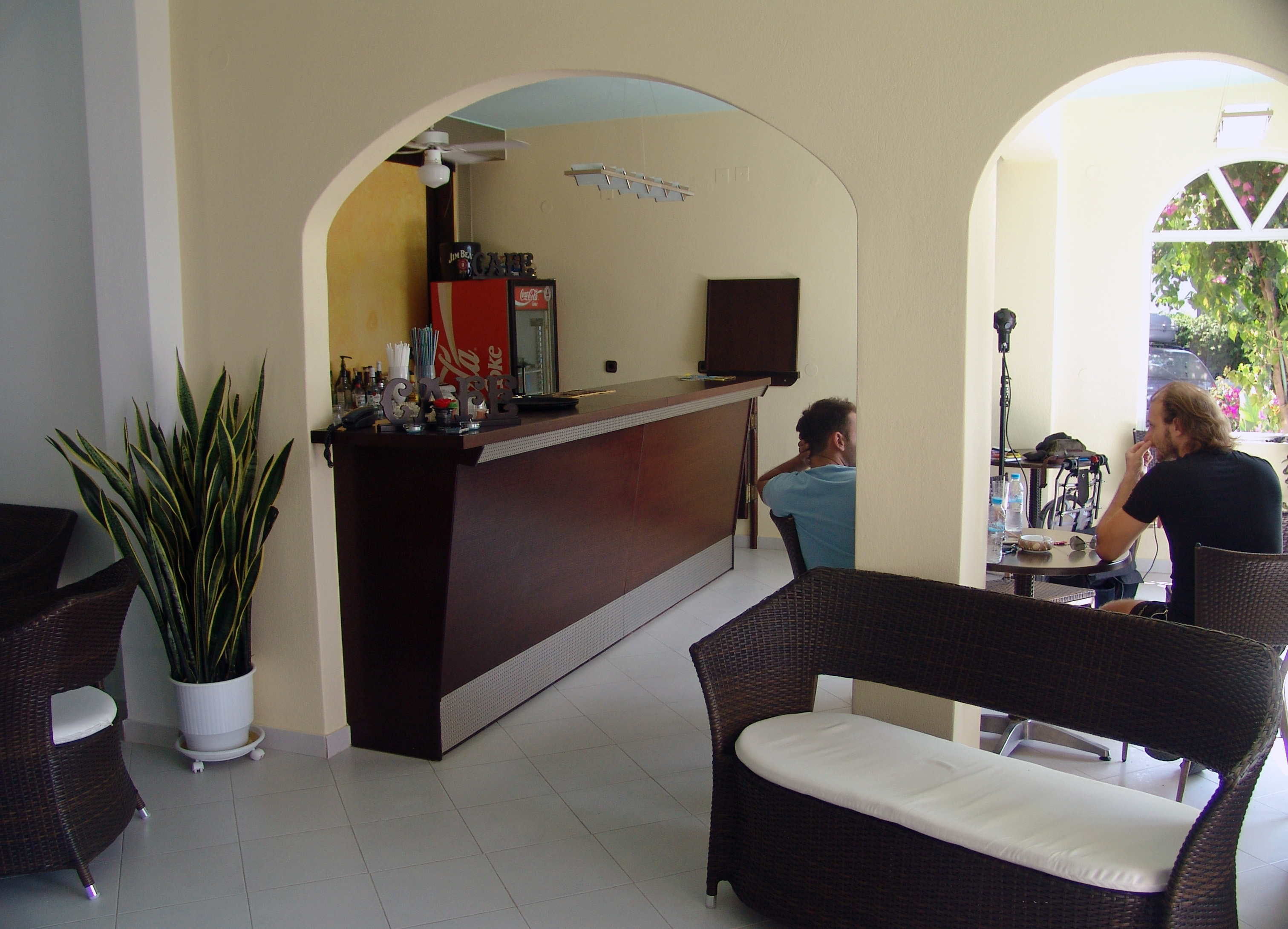 Haris aparments bar(1).jpg