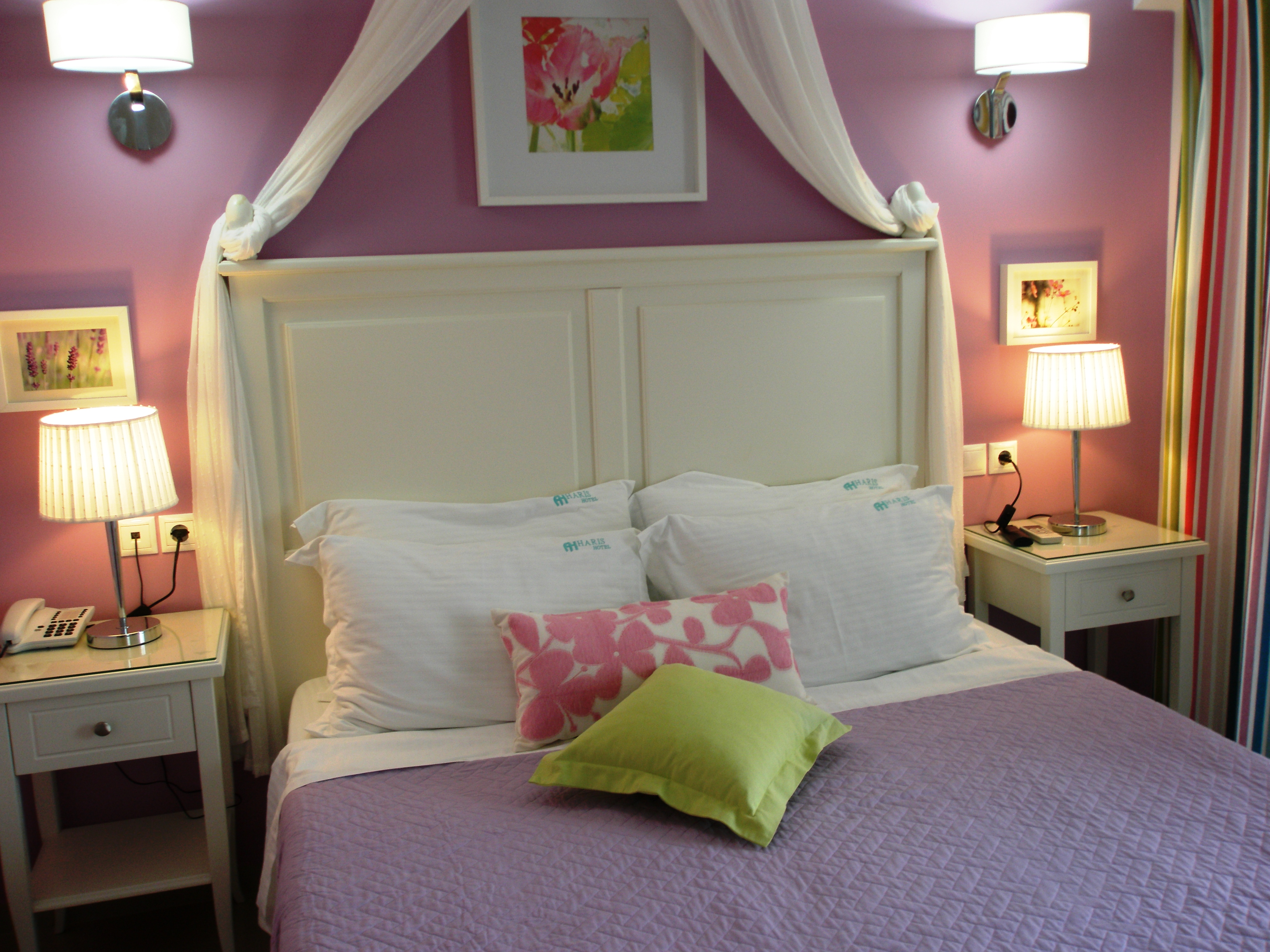 Haris aparments superior double room.jpg