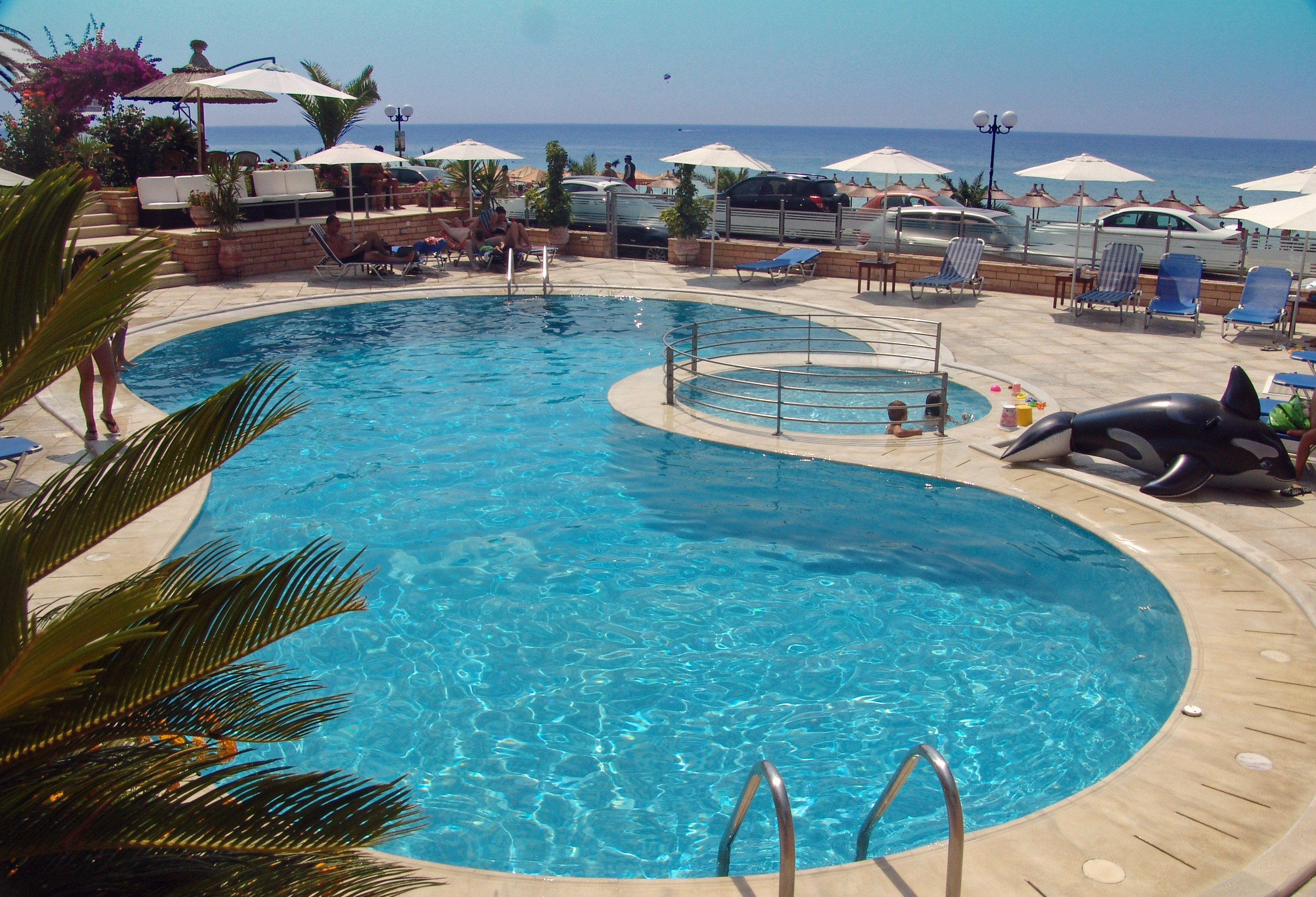 Haris apartments pool 1.jpg