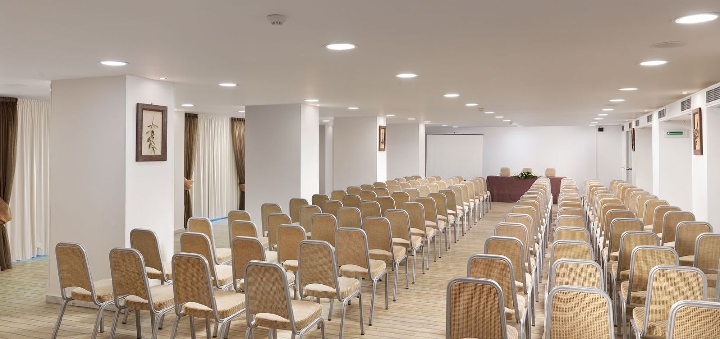Hotel Airotel Achaia Beach conference room.jpeg