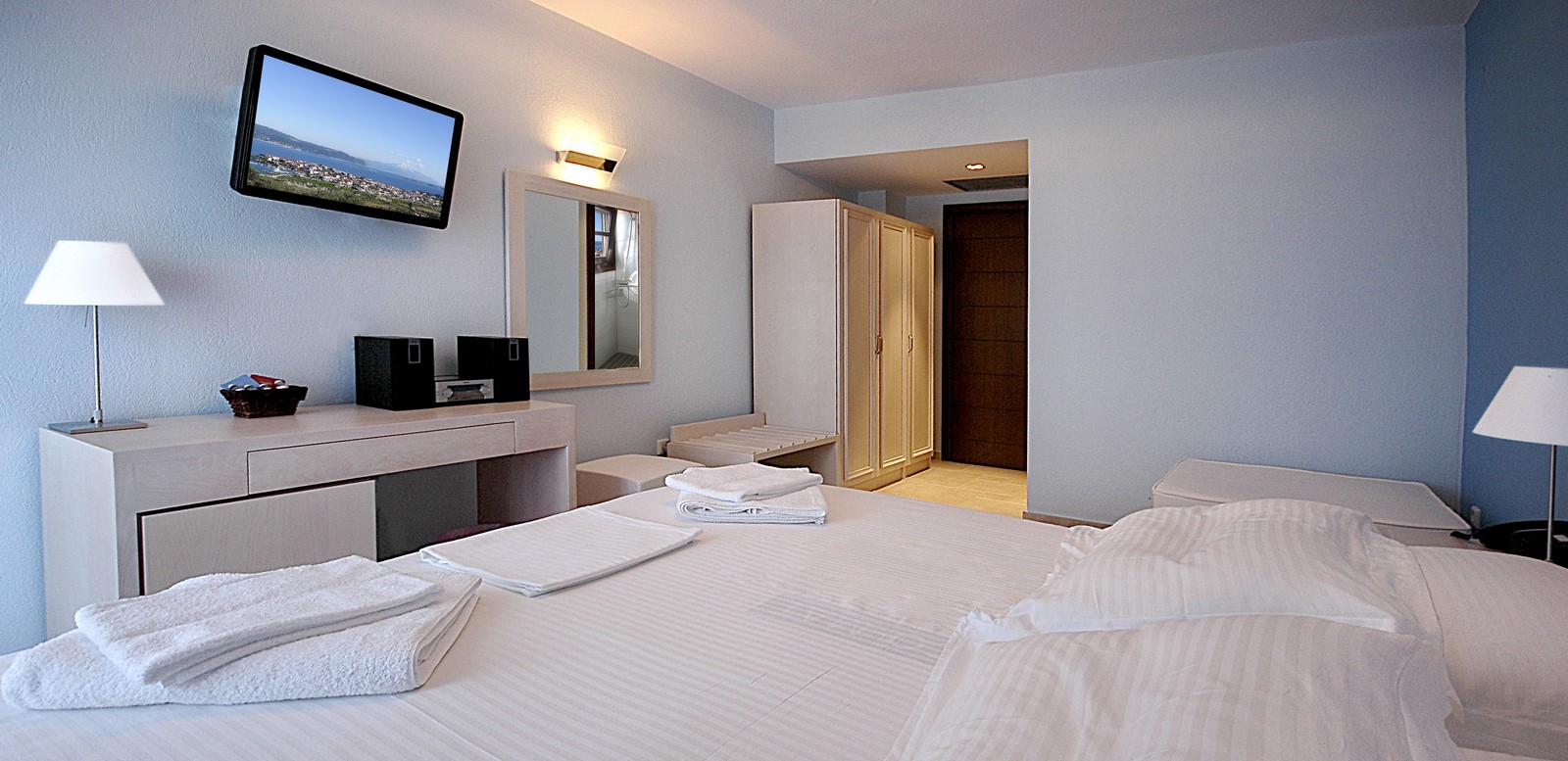 Villa Helianthus double room 4.jpg