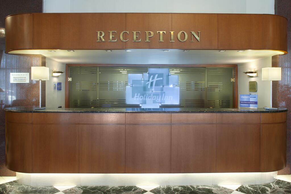 Hotel Holiday Inn reception.jpg