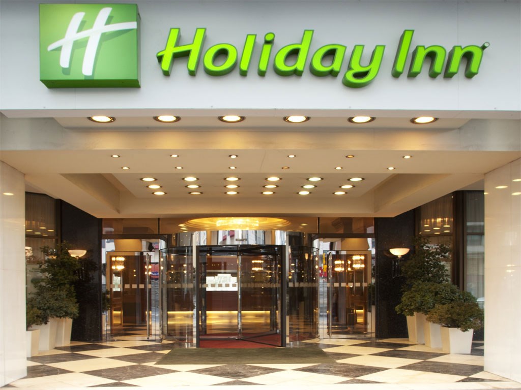 Hotel Holiday Inn.jpeg