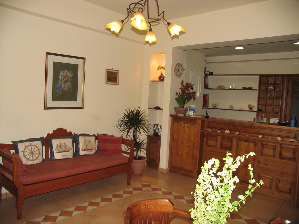 Hotel Katia lobby.jpg