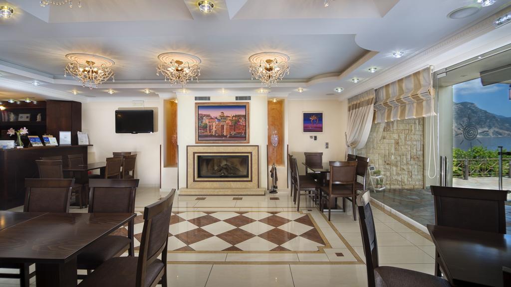 Hotel Ilia Mare lobby.jpg