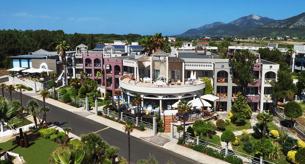 Hotel Ilio Mare.jpg
