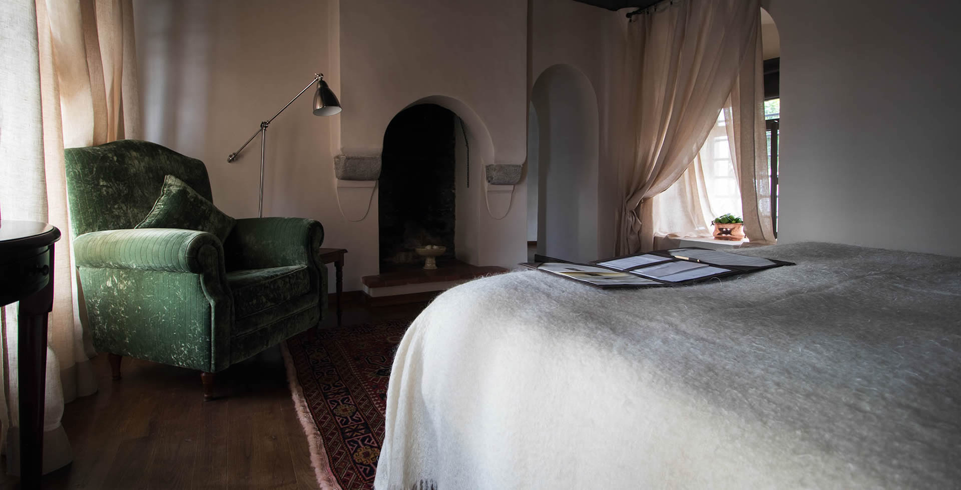 Hotel Imaret Water garden suite 1.jpg