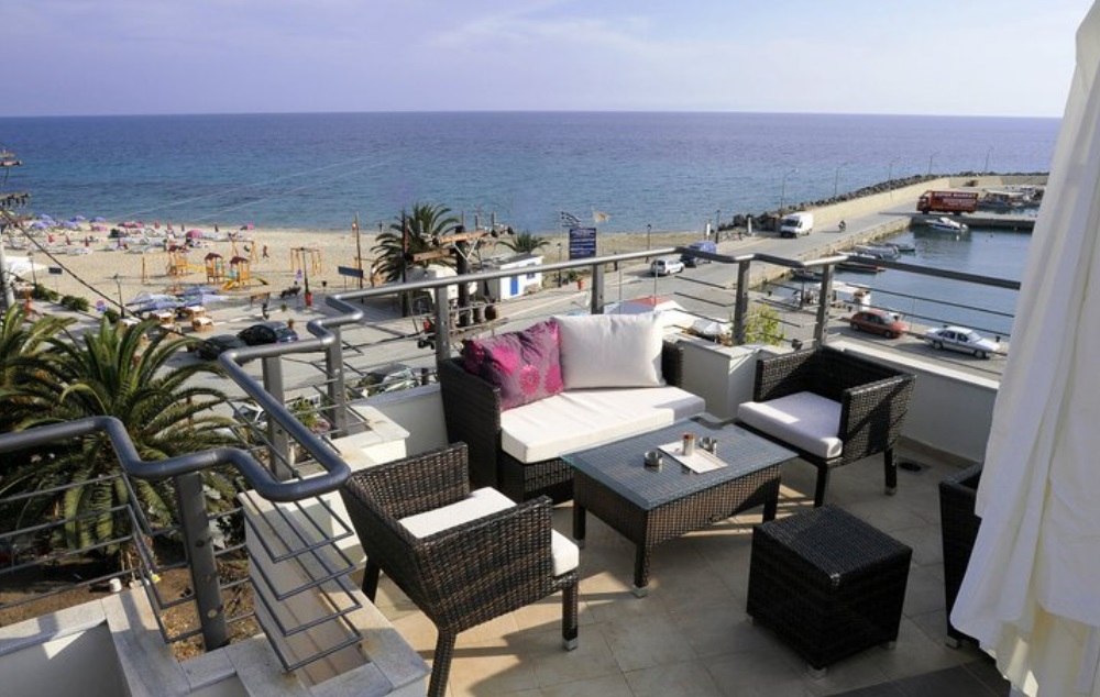 Hotel Imperial roof garden 1.jpg