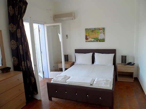 Hotel Ionian Beach accomodation 1.jpg