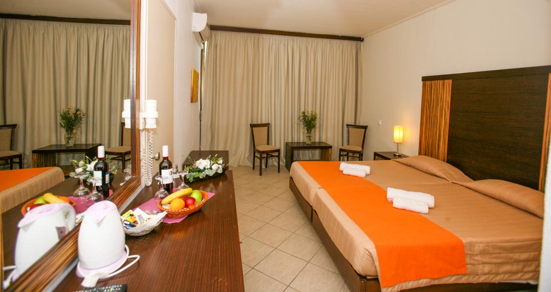 Hotel Ionian Park standard room 1.jpg
