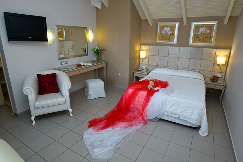 Hotel Ionian Plaza honeymoon suite.jpg